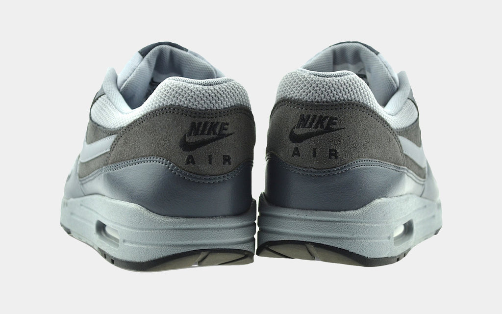 Nike Air Max 1 Essential-Sneakers-Nike-Circle of Trust