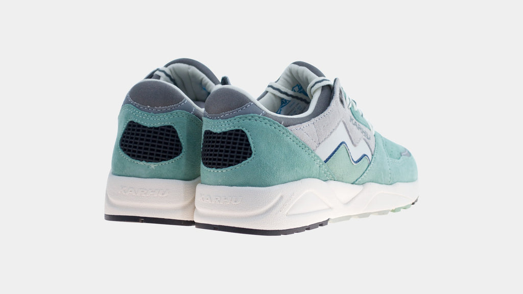 Karhu Aria